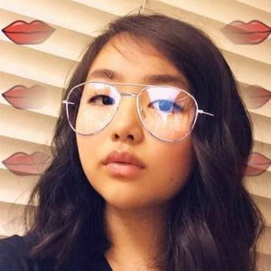 Meet your Posher, Kaylin